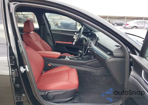 2026 Kia K5 Gt-Line из США, поврежденный, VIN KNAG64J76T5410502